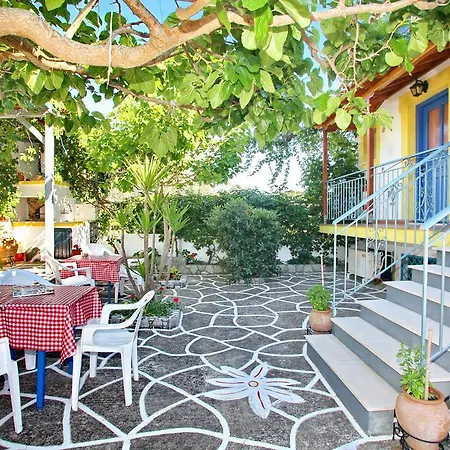 Alexandra Sofia Apartment Stafylos Exterior photo