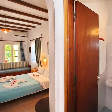 Alexandra Sofia Apartment Stafylos Exterior photo